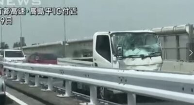 トラック事故
