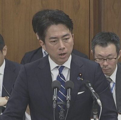 小泉さん