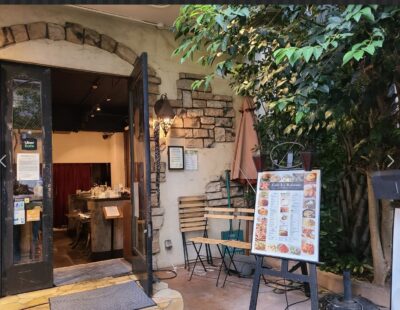 カフェ