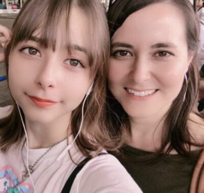 嵐莉菜と母
